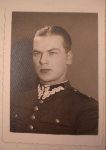 Boles�aw Tomasz Narbutt jako podporucznik Wojska Polskiego, przed 1939 r. (�r�d�o: Centralne Archiwum Wojskowe, Akta Personalne i Odznaczeniowe, sygn. 1258, Narbutt Boles�aw Tomasz; fot. udost�pni�: Rafa� Wasilewski).