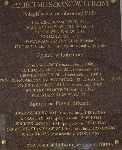 Tablica po�wi�cona w Zespole Szk� w Lubzinie po�wi�cona we wrze�niu 2009 r.

Jan Piotr Momola upami�tniony na tablicy pami�tkowej po�wi�conej mieszka�com Lubziny poleg�ym i zamordowanym w latach II wojny �wiatowej wmurowanej w Zespole Szk� w Lubzinie i ods�oni�tej 8 wrze�nia 2009 r.