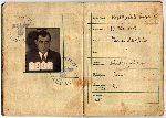 Ksi��eczka pracy (Arbeitsbuch F�r Ausl�nder) Edmunda Napiera�y jako cywilnego robotnika przymusowego w Niemczech wydana w 1942 r. (dok. ze b. rodzinnych).