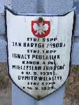 Ignacy Podlasiak, upami�tniony na imiennej tablicy epitafijnej na kwaterze wojennej na cmentarzu rzymskokatolickim w Rybnie. Stan z 2005r.
