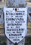 W�adys�aw Dybi�ski upami�tniony na imiennej tablicy epitafijnej na jednej z mogi� zbiorowych cmentarza wojennego w Budach Starych. Stan z dn. 25. 12. 2005 r. (fot. Marcin Prengowski).