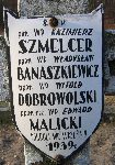 Edward Malicki, upami�tniony na imiennej tablicy epitafijnej na cmentarzu wojennym w Budach Starych. Stan z 2005 r.