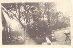 Wac�aw Chojna jako podporucznik 4 pu�ku artylerii lekkiej na manewrach, 1933 r. (fot. z archiwum rodzinnego, za: Lawacz-Sampanis A. M., Biografie powsta�c�w - major Wac�aw Chojna ps. "Horody�ski", oprac. M. Janaszek-Seydlitz, [w:] Strona internetowa Stowarzyszenia Pami�ci Powstania Warszawskiego 1944, http://www.sppw1944.org/biografie/chojna.html).