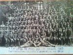 Ignacy Hadyniak w�r�d �o�nierzy 9 kompanii 55 pu�ku piechoty, 1931/1932 r. (fot. ze zb. rodzinnych).