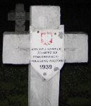 Stanis�aw Drzewiecki (Drewiecki), upami�tniony na imiennej tablicy epitafijnej na cmentarzu wojennym w Sochaczewie - Trojanowie, Al. 600-lecia. Stan z 2005 r.