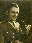 Jan Bronis�aw Szumigalski jako podporucznik 29 pu�ku Strzelc�w Kaniowskich (fot. ze zb. rodzinnych).