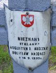 Augustyn J�zef Kleczko, upami�tniony na imiennej tablicy epitafijnej na kwaterze wojennej na cmentarzu rzymskokatolickim w Rybnie. Stan z 2005r.