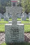 Por. Tadeusz Piotr Kurowski upamietniony na imiennej tablicy epitafijnej na jednej z mogi� zbiorowych kwatery B 10 Cmentarza Wojskowego w Warszawie, ul. Pow�zkowska. Stan z dn. 15 wrze�nia 2019 r. (fot. Wojciech Miller).