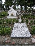 Mogi�a indywidualna w kwaterze wojennej na cmentarzu parafialnym w Pomiechowie - miejsce poch�wku Mieczys�awa Romana Teodorczyka. Stan z lipca 2012 r. (fot. Mateusz Opasi�ski, CC BY-SA 3.0, Wikimedia Commons, https://commons.wikimedia.org/w/index.php?curid=22899382).