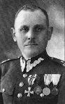 Mjr Stanis�aw Molenda (fot. ze zb. Muzeum Bitwy nad Bzur� - Oddzia�u Muzeum Regionalnego w Kutnie).