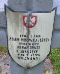 Franciszek �ukaczyk (�ukarzyk), upami�tniony na imiennej tablicy epitafijnej na kwaterze wojennej na cmentarzu rzymskokatolickim w Rybnie. Stan z 2005r.