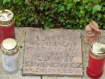 Kpt. Edward Mamunow upami�tniony na imiennej tabliczce epitafijnej na jednej z mogi� kwatery wojennej oficer�w Wojska Polskiego i Armii Krajowej, je�c�w wojennych Oflagu VII A Murnau 1939-1945 zlokalizowanej na cmentarzu parafialnym w Murnau. Stan z dn. 9 lipca 2016 r. (fot. ze zb. rodzinnych).