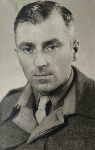 Leon Kempi�ski w brytyjskim obozie szkoleniowym Sennelager Training Centre w Bad Lippspringe (?) (fot. ze zb. rodzinnych).