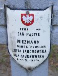 J. Paszyk, upami�tniony na imiennej tablicy epitafijnej na kwaterze wojennej na cmentarzu rzymskokatolickim w Rybnie. Stan z 2005r.