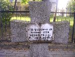 Strz. Jan Wachowski upami�tniony na imiennej tablicy epitafijnej na mogile zbiorowej na cm. wojennym w Starym Waliszewie. Stan z dn. 28.08.2012 r. (fot. B�a�ej Kucharski).
