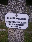 Bronis�aw Bara�ski upami�tniony na imiennej tablicy epitafijnej na mogile zbiorowej na cm. wojennym w Rydwanie. Stan z dn. 31.08.2012 r. (fot. B�a�ej Kucharski).
