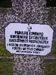 Franciszek Aniszewicz upami�tniony na imiennej tablicy epitafijnej na mogile zbiorowej na cm. wojennym w Rydwanie. Stan z dn. 31.08.2012 r. (fot. B�a�ej Kucharski).