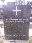 Strz. Konstanty Zdrojowski (Zdrojewski) upami�tniony na imiennej tablicy epitafijnej na mogile zbiorowej w obr�bie kwatery wojennej �o�nierzy Wojska Polskiego na cmentarzu parafii rzymskokatolickiej pw. �w. Macieja Aposto�a i �w. Ma�gorzaty w Bednarach. Stan z dn. 06.09.2012 r. (fot. B�a�ej Kucharski).