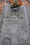 P�yta nagrobna Antoniego Przybylskiego (fot. Wies�aw Paluchowski, stan z dnia 18.11.2011)