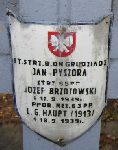 Ludwik Gerard Haupt, upami�tniony na imiennej tablicy epitafijnej na kwaterze wojennej na cmentarzu rzymskokatolickim w Rybnie. Stan z 2005r.