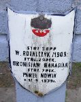Wojciech Rozalczyk, upami�tniony na imiennej tablicy epitafijnej na kwaterze wojennej na cmentarzu rzymskokatolickim w Rybnie. Stan z 2005r.