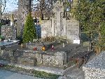 Gr�b por. Henryka Boles�awa Kaczora na cmentarzu katedralnym w �owiczu, ul. Blich. Stan z dn. 21. 03. 2014 r. (fot. B�a�ej Kucharski).