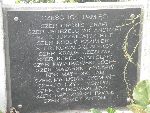 Filip Juszkiewicz upami�tniony na jednej ze zbiorczych imiennych tablic epitafijnych mogi�y zbiorowej na cmentarzu parafialnym w Nieborowie. Stan z dn. 28. 09. 2015 r. (fot. B�a�ej Kucharski).
