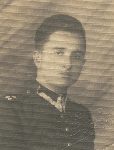 Ppor. W�adys�aw Janowski na fotografii wykonanej w 1938 r. (fot ze zb. rodzinnych Marka Janowskiego, syna weterana, tel. 880 449 227).
