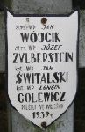 Jan �witalski, upami�tniony na imiennej tablicy epitafijnej na wydzielonej kwaterze na cmentarzu rzymskokatolickim w Juliopolu.