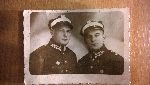 Edmund Miko�ajewicz (z lewej) i jego brat Antoni jako �o�nierze 7 pu�ku strzelc�w konnych, przed 1939 r. (fot. ze zb. rodzinnych).