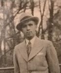 Andrzej Piechocki (fot. ze zb. Marii Wylega�y, c�rki jego siostry, Joanny; prawdopodobnie jedyna zachowana fotografia poleg�ego).