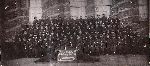 Franciszek Fr�ckowiak (stoi w drugim rz�dzie od g�ry, czwarty z lewej) w towarzystwie �o�nierzy korpusu podoficer�w 68 pu�ku piechoty, przed 1939 (fot. udost�pni�: Maciej Marcinek).