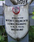 Ludwik Machnicki, upami�tniony na imiennej tablicy epitafijnej na kwaterze wojennej na cmentarzu rzymskokatolickim w Rybnie. Stan z 2005r.