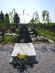 Solec, mogi�a zbiorowa. Stan z dn. 13. 04. 2007 r. (fot. Rados�aw R�kawiecki / www.gostynin.org.pl).