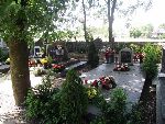 Kruszyn, mogi�y zbiorowe. Stan z dn. 23. 05. 2011 r. (fot. Zbigniew Adamas).
