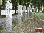 B�onie, ul. Towarowa, mogi�a zbiorowa. Stan z dn. 05. 07. 2012 r. (fot. Tomasz Karolak).