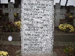 �ychlin, Al. Rac�awickie, kwatera wojenna (fot. T. Fija�kowski).
