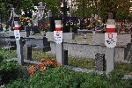 Brwin�w, ul. Powsta�c�w Warszawy, kwatera wojenna (fot. K. Bielawski / "Wirtualny Sztetl" - www.sztetl.org.pl).