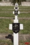 Sochaczew - Trojan�w, cmentarz wojenny (fot. �. Wojtczak)