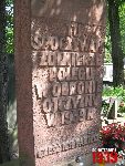 Grodzisk Mazowiecki, ul. Rado�ska, mogi�a zbiorowa. Stan z dn. 17. 08. 2011 r. (fot. Tomasz Karolak).