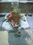 Bratoszewice, mogi�a indywidualna (2). Stan z dn. 03. 02. 2014 r. (fot. Zbigniew Adamas).
