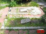 S�upia, mogi�a zbiorowa. Stan z dn. 25. 06. 2011 r. (fot. Tomasz Karolak).