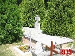 S�upia, mogi�a zbiorowa. Stan z dn. 25. 06. 2011 r. (fot. Tomasz Karolak).