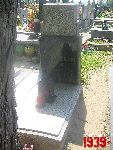 Chodecz, ul. Warszawska, mogi�a indywidualna (7). Stan z dn. 01. 05. 2012 r. (fot. Tomasz Karolak).