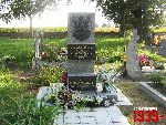 Plecka D�browa, mogi�y zbiorowe. Stan z dn. 26. 08. 2011 r. (fot. Tomasz Karolak).