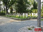 Warszawa, ul. �agiewnicka, kwatera wojenna. Stan z dn. 13 wrze�nia 2016 r. (fot. Tomasz Karolak).