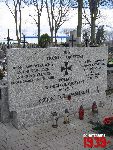 Wyszogr�d, ul. Niepodleg�o�ci, mogi�a zbiorowa (fot. T. Karolak).