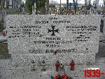 Wyszogr�d, ul. Niepodleg�o�ci, mogi�a zbiorowa (fot. T. Karolak).
