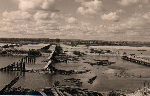Zniszczenia wojenne 1939 - most na Wi�le w Wyszogrodzie (fot. ze zbior�w Piotra Kafli�skiego).