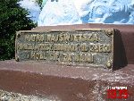 Pruszk�w, ul. O��wkowa, tablica pami�tkowa. Stan z dn. 28. 06. 2012 r. (fot. Tomasz Karolak).